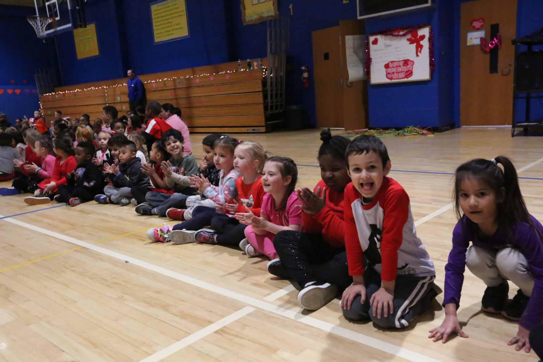 Marsh School dance and jump rope contest